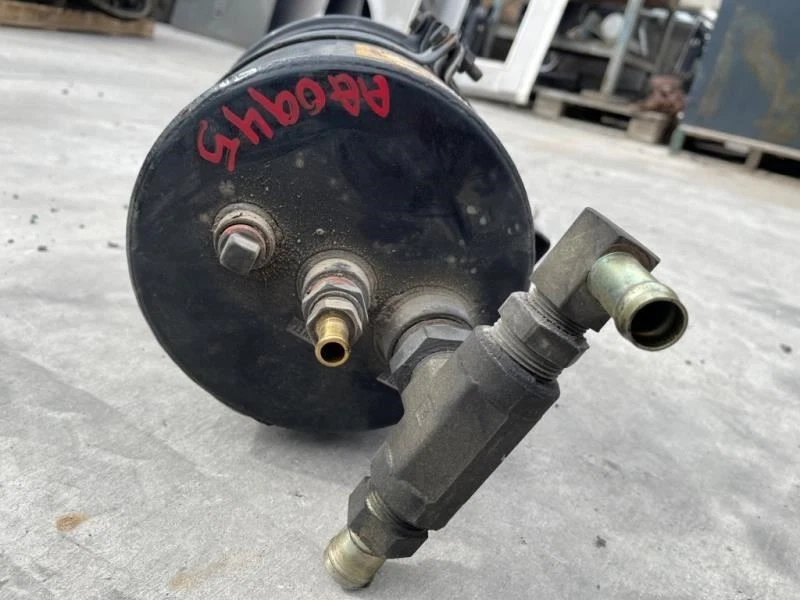 03 Fleetwood American Eagle ISL 400 USADO tanque de depósito de aceite de dirección asistida Foto 2 de 4