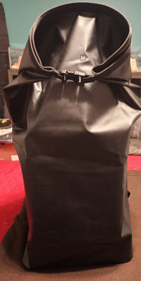 YZY Yeezy Gap Engineered By Balenciaga Dry Bag One Size Black
