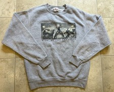 Vintage 90s The Disney Store Winnie The Pooh Gray Crewneck Pullover Sweatshirt M