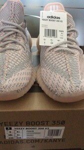 Yeezy Boost 350 V2 Synth Non Reflective Adidas Goat