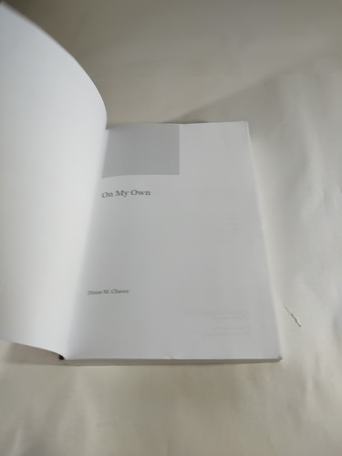 On My Own by Dimas M. Chavez 2014 Trade Paperback - Imagen 4 de 6