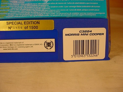 Scalextric Morris Mini Cooper "Flower Power" pink C3224 MB - Bild 4 von 4