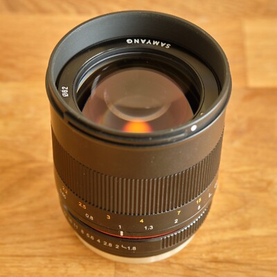 Objektiv Optik Portrait-Tele Samyang 85mm/F1.8 für Fuji X in OVP