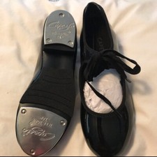 CAPEZIO PATENT TAP SHOES WOMEN'S SIZE 3.5 BRAND NEW