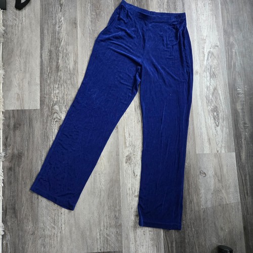 Chico's Travelers Size 1 Knit Blue Pants Straight Leg  Cobalt - Picture 2 of 6