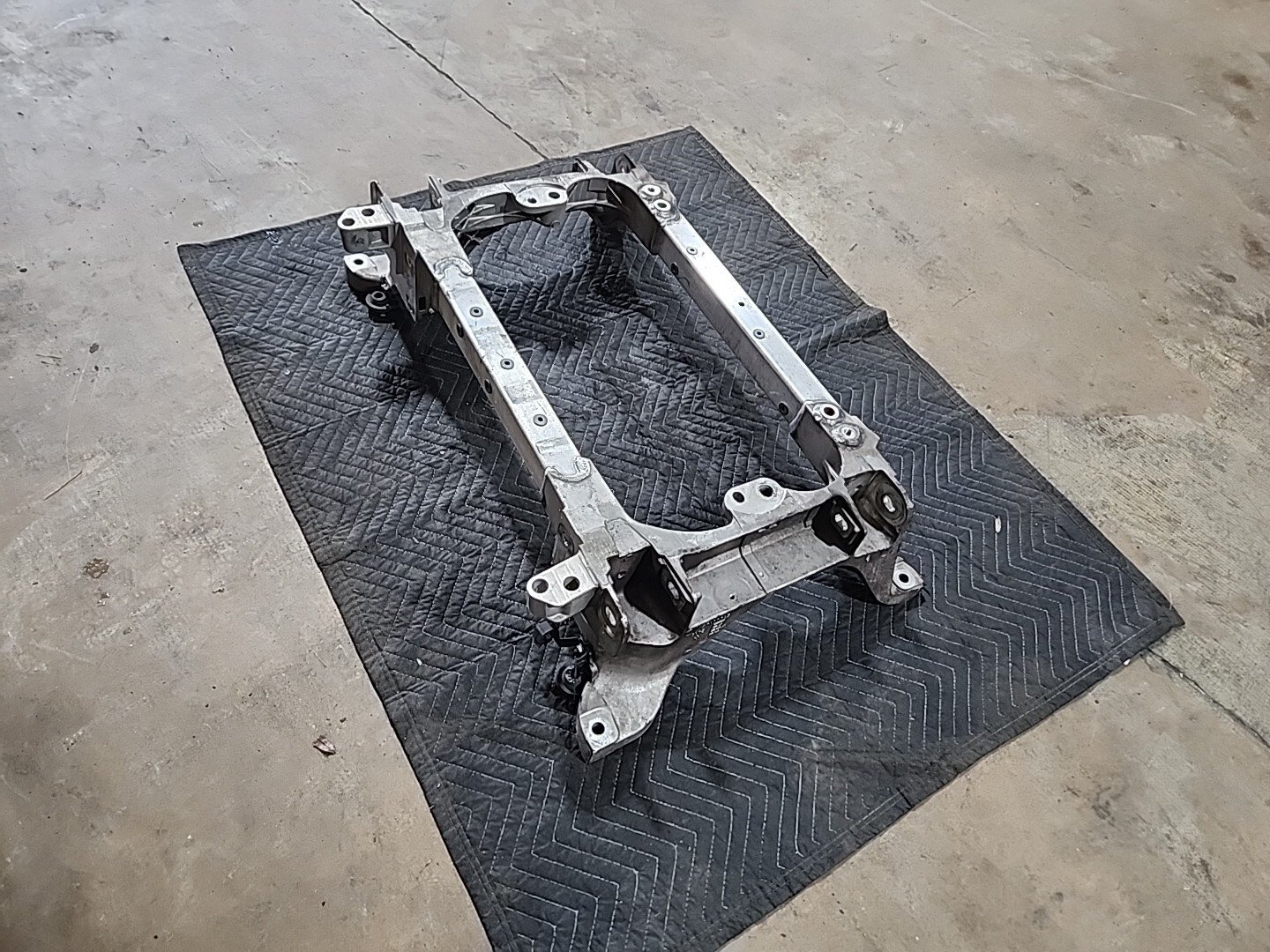 14-17 MASERATI GHIBLI S FRONT SUSPENSION SUBFRAME CRADLE CROSSMEMBER OEM #0045