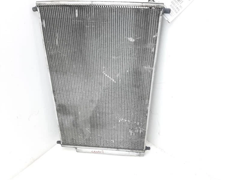 Condensador de aire acondicionado Pontiac Vibe 2009-2010 88975768 Foto 3 de 4