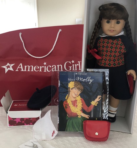 New 18” 2013 American Girl Molly Doll W Book, Purse, Cap & More. Retired Version - Picture 9 of 12