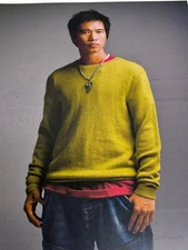 New Classic V-Neck and Crewneck Sweater Knitting Pattern S-XXL Book Pages