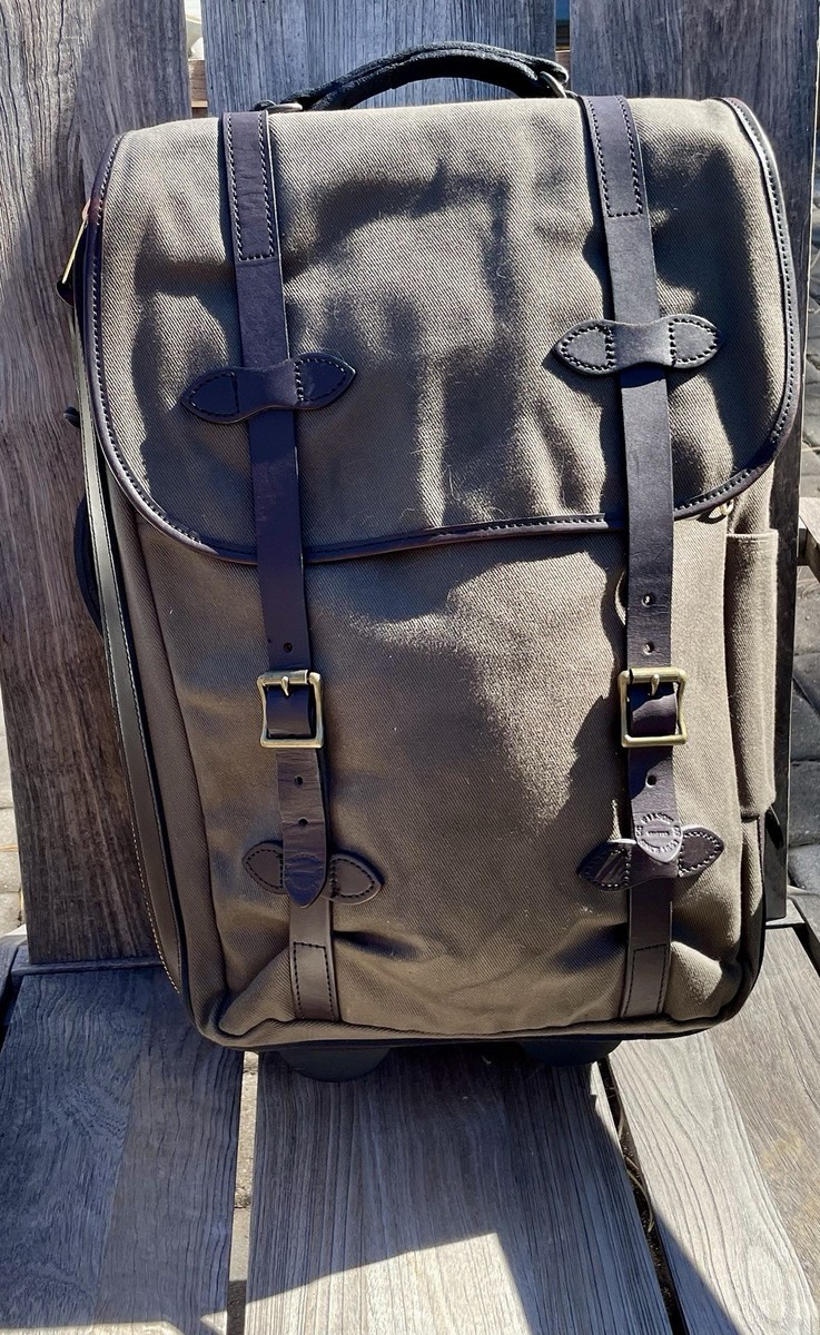 FILSON Rugged Twill Carry On Luggage Roller Bridle Leather Otter
