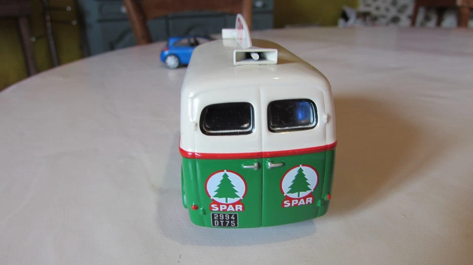 Peugeot D3A " SPAR ", en métal, éch. 1/43e - Photo 4/4