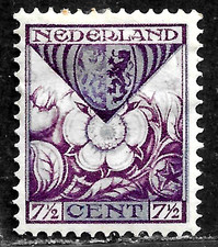 HICK GIRL-USED NETHERLANDS STAMP   SC#B10  1925  COAT OF ARMS ISSUE   C775