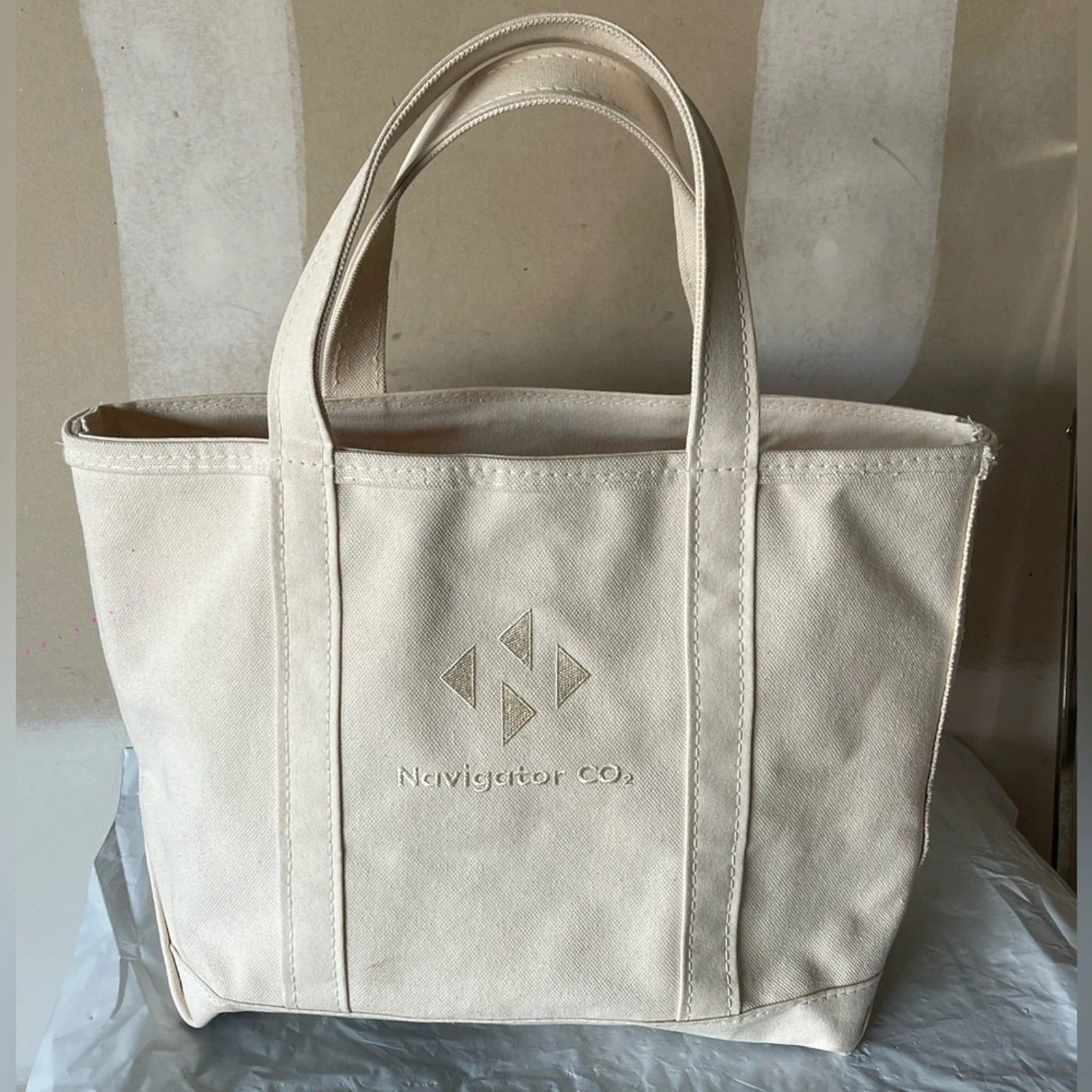 L.L Bean Boat and Tote® Open-Top Medium Bag in Natural Short Handles