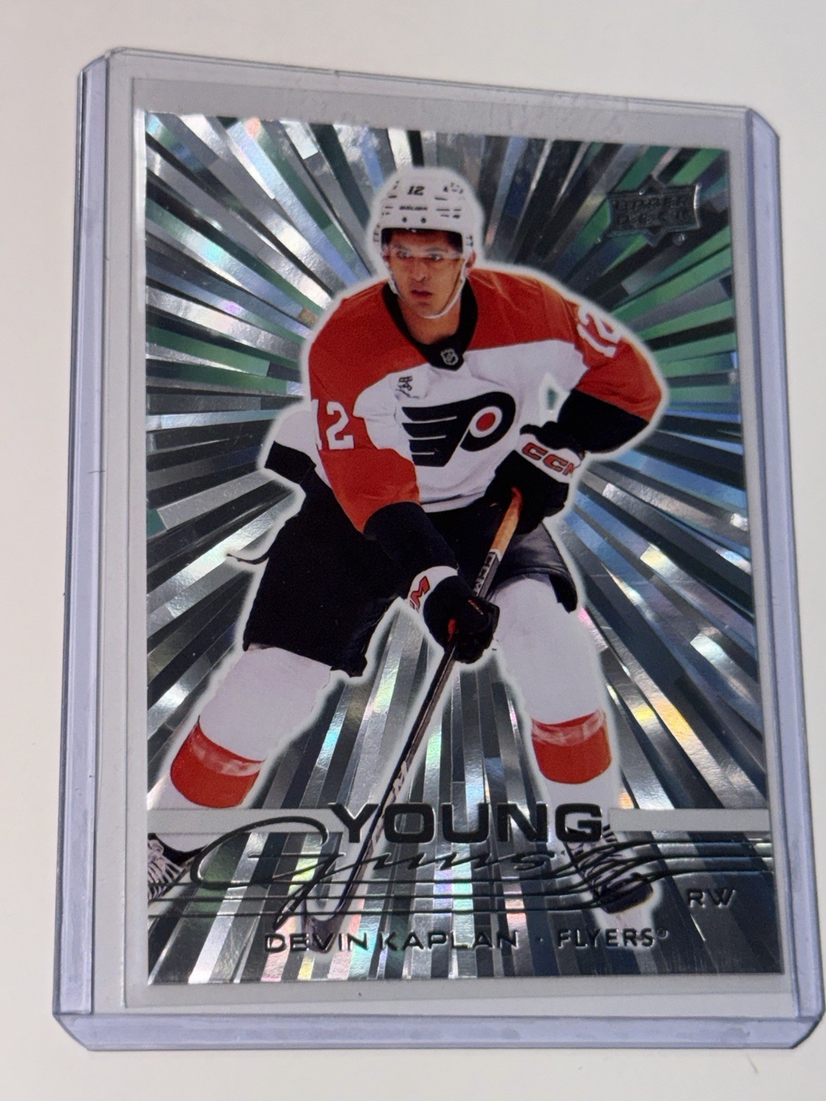 2025-26 Upper Deck Series 2 Outburst Devin Kaplan Young Guns #473 Flyers