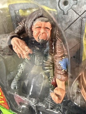 McFarlane Monsters Crying HUNCHBACK EXECUTIONER Series 1 playset Goatee Beard