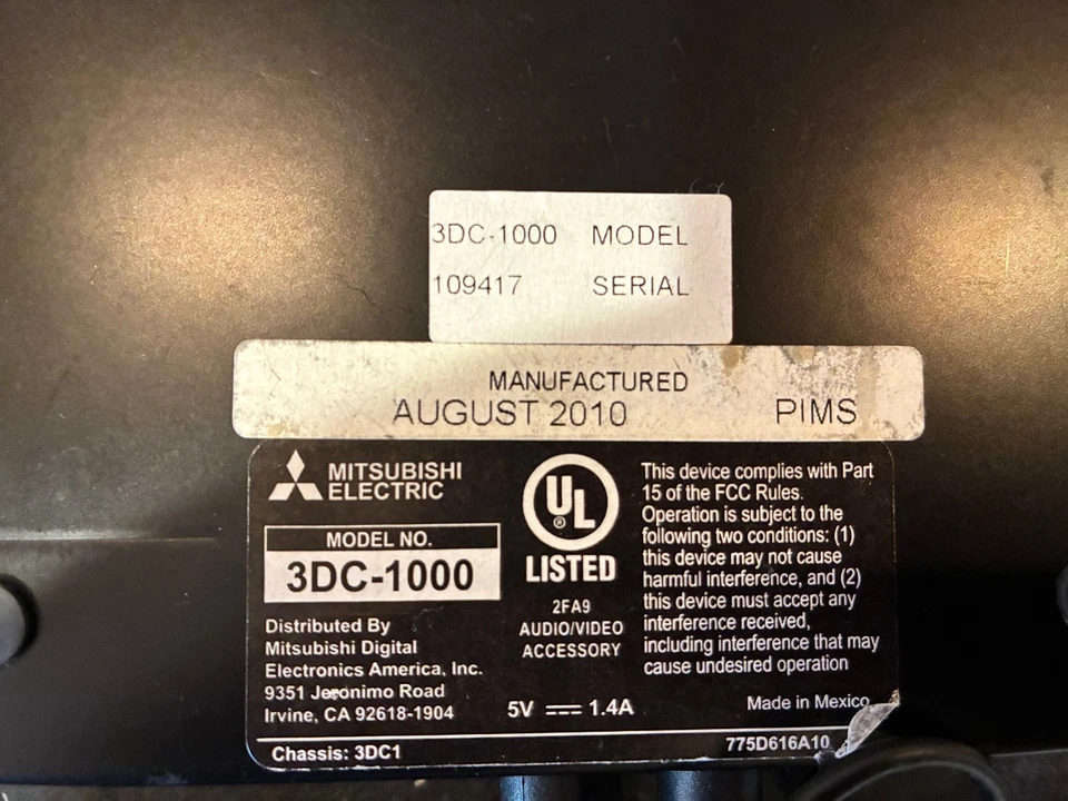 Mitsubishi Electric 3DC-1000 con adaptador y cables Foto 2 de 4