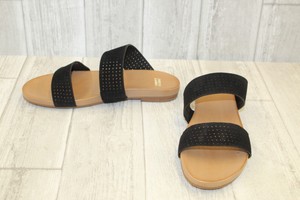 johnston & murphy cassandra sandals