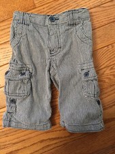 Baby Gap Baby Boy Cargo Striped Shorts 6-12 months
