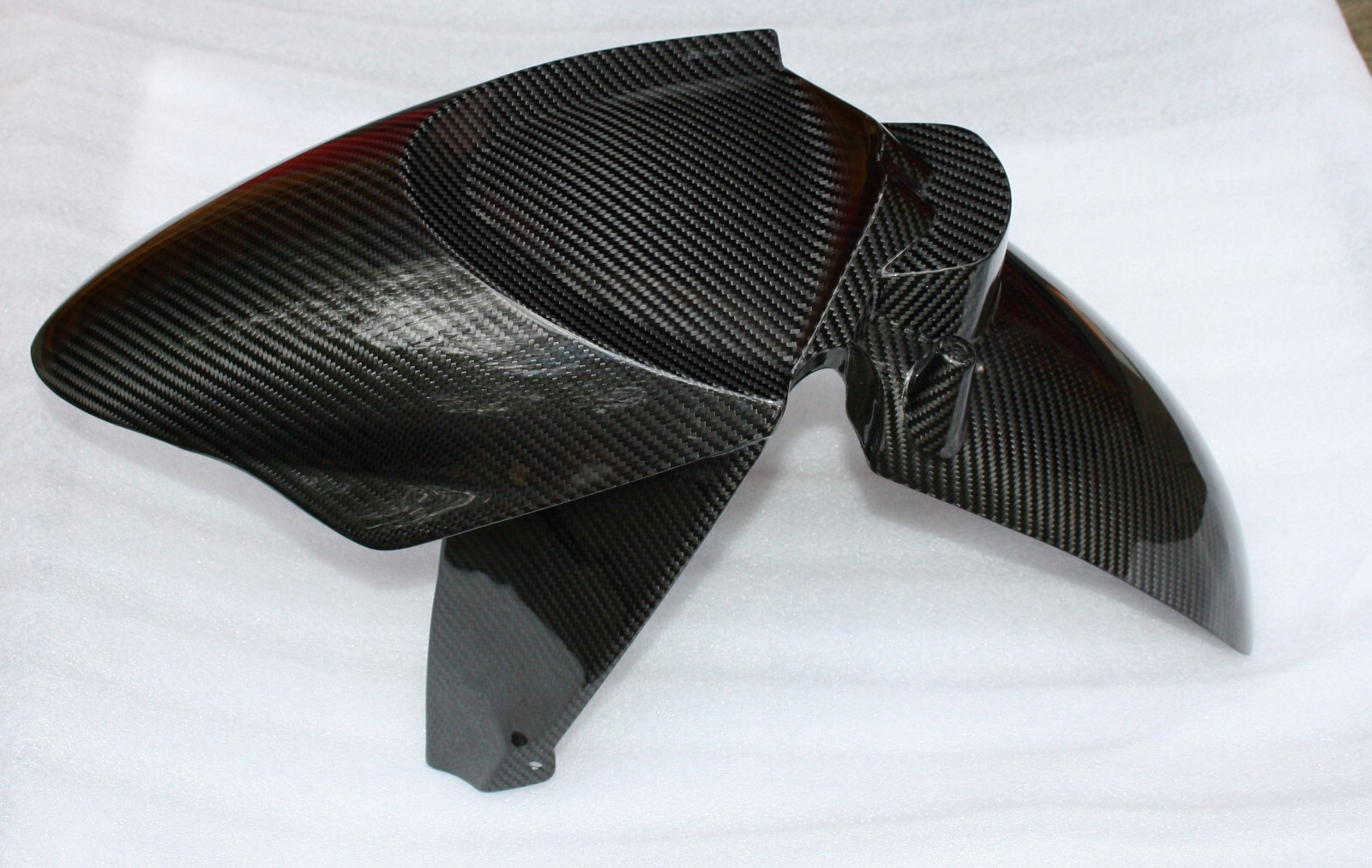 Garde boue avant BMW R1200R 2006-2014 carbone idéal pour le voyage et roadtrip