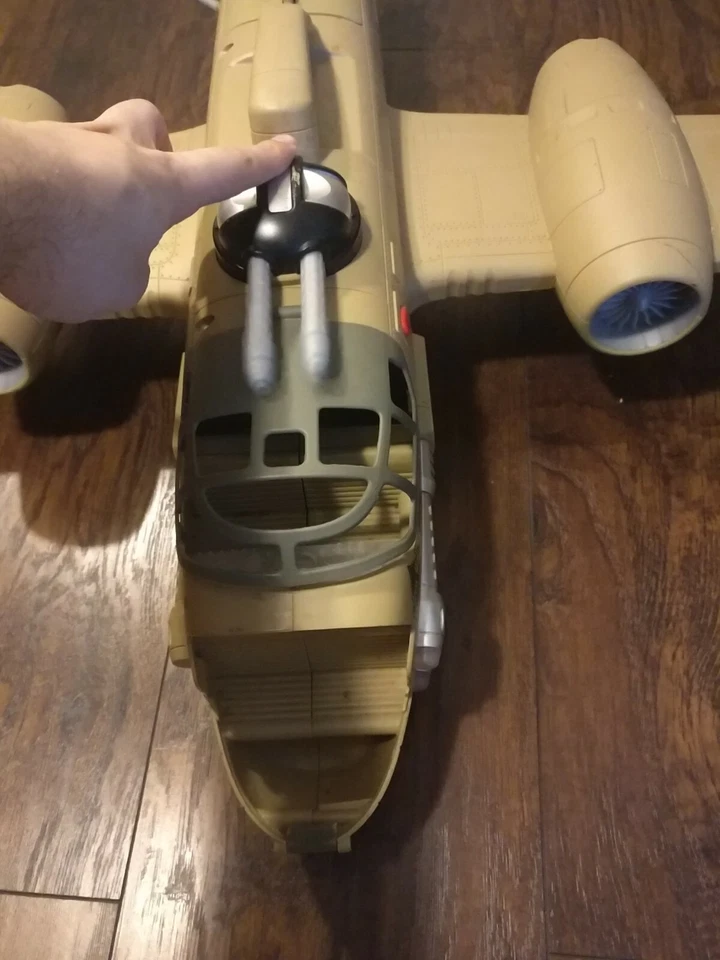 GI Joe Aces High Air Force Corps Bomber Large 35"x30" (Obras) (Faltan piezas) Foto 4 de 4