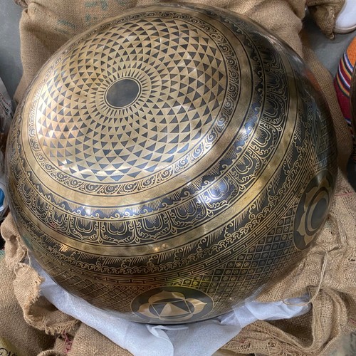 Shree Yantra with Flower of Life Engraved Singing Bowl-Harmonize Your Meditation - Picture 3 of 7