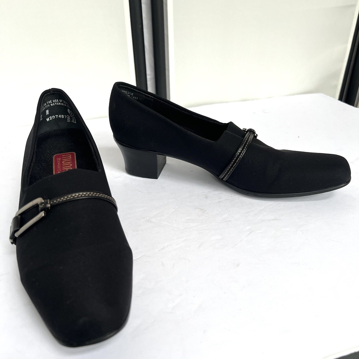 Munro Black womens Shoes 7 N s-l1200.jpg main image 3