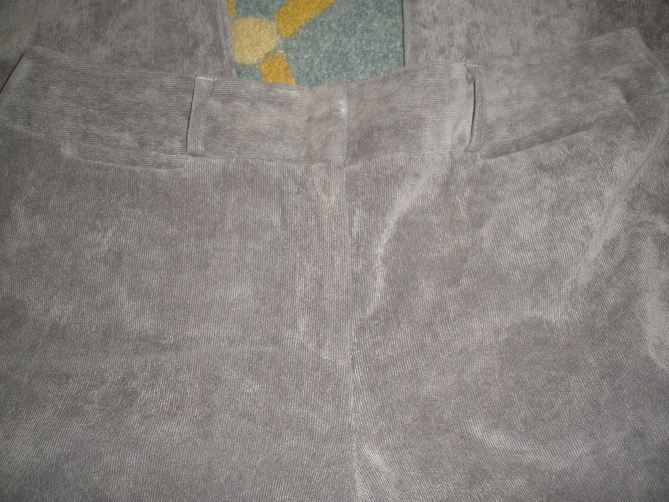 Larry Levine Pantalón Pana Gris Mujer Talla 10 Foto 2 de 4