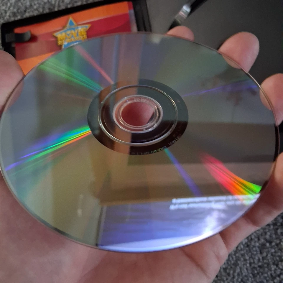 Disney Pixar: Cars (DVD 2006 FS + Guide) 1 Original Tow Mater Lightning McQueen - Image 3 of 4