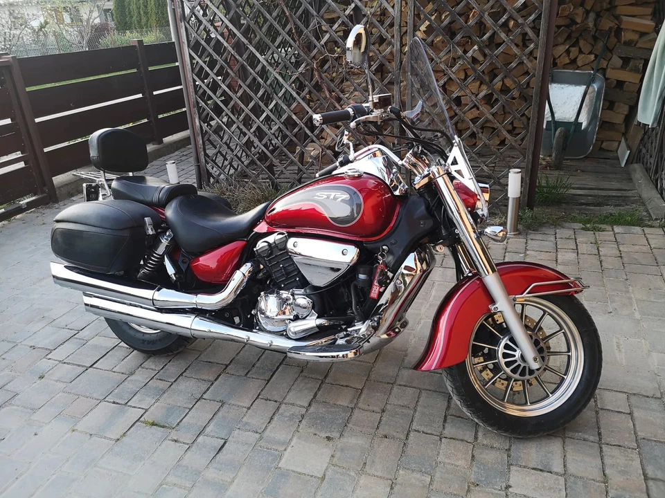 Hyosung ST7 PREMIUM WINDSCREEN WINDSHIELD - Image 4 of 4