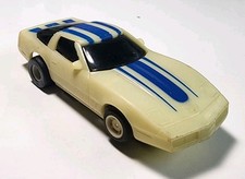Tyco Nite Glow White w/Blue Stripes 83 Chevy Corvette HO Slot Car 440-X2 Chassis