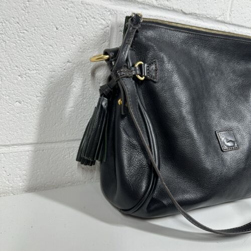 Dooney & Bourke Florentino Negro Cremallera Media Hobo 8L966NV Correa Ajustable - Imagen 4 de 10