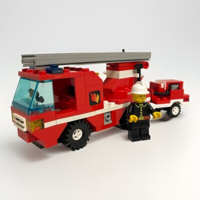 LEGO Town: Blaze Brigade Firetruck (6593) Vintage Set From 1993
