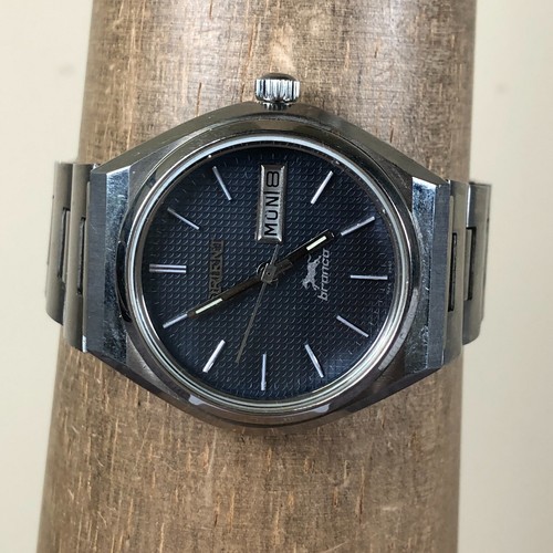 Orient Men Bronco Day Date Silver Tone 36mm Mechanical Wind Analog Watch 7 1/4" - Picture 2 of 13