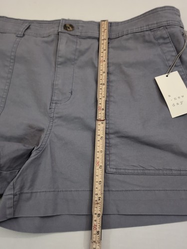 A New Day Gray Shorts Chino Stretch Cotton Women's Size 18- New 4 Inch Inseam - Picture 2 of 7