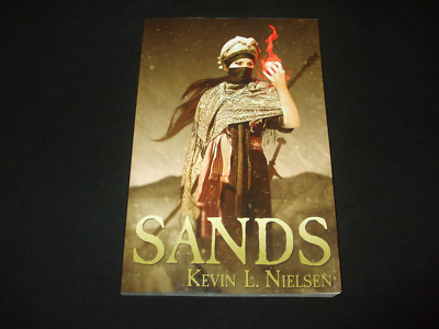 Kevin L. Nielsen - Sands - großes Taschenbuch in Englisch