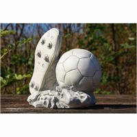 Steinfigur Fussball & Fussballschuh Skulptur Steinguss Frostfest Garten PO-553