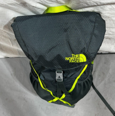 north face backpack hydration compatible The North Face Diad Pro 22-Liter Hydration Compatible Lightweight Daypack  GREAT