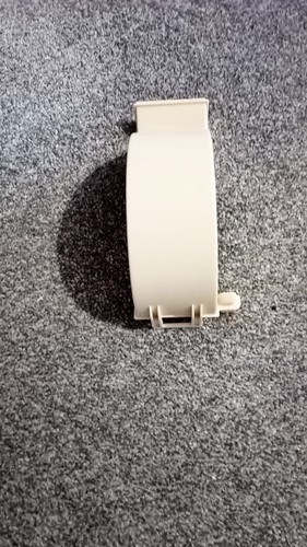 BUSH TD7CNBCW Lüfterabdeckung für Kondensator-Wäschetrockner Pn: 42161602