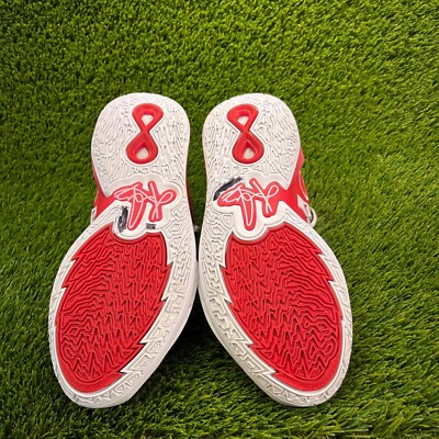 シューズ(男性用) kyrie Infinity TB Nike Men's Kyrie Infinity TB Team White Black Basketball