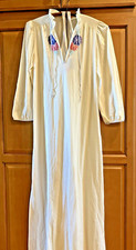 Vtg Lorraine Peignoir Set Ivory Nylon Small Long Nightgown  Robe Appliqued USA