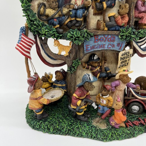 The Boyds Bear Firehouse Collectible By Danbury Mint - Picture 4 of 7