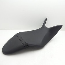 Original Triumph Speed Triple 1050 Sitzbank Sattel seat C6587