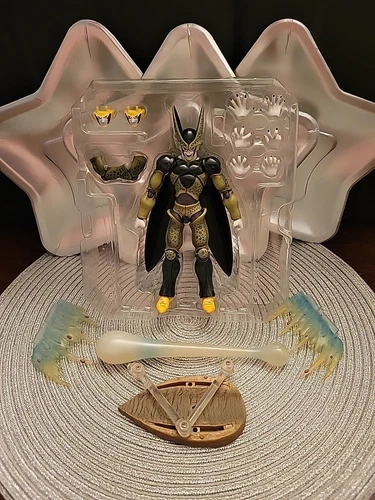 Bandai S.H. Figura de acción Figuarts Dragon Ball Z/Kai Perfect Cell