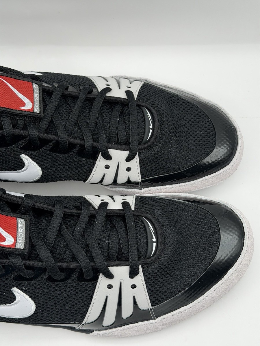 NEW Nike Freek Wrestling Shoes 316403 011 Black White Men display picture 3