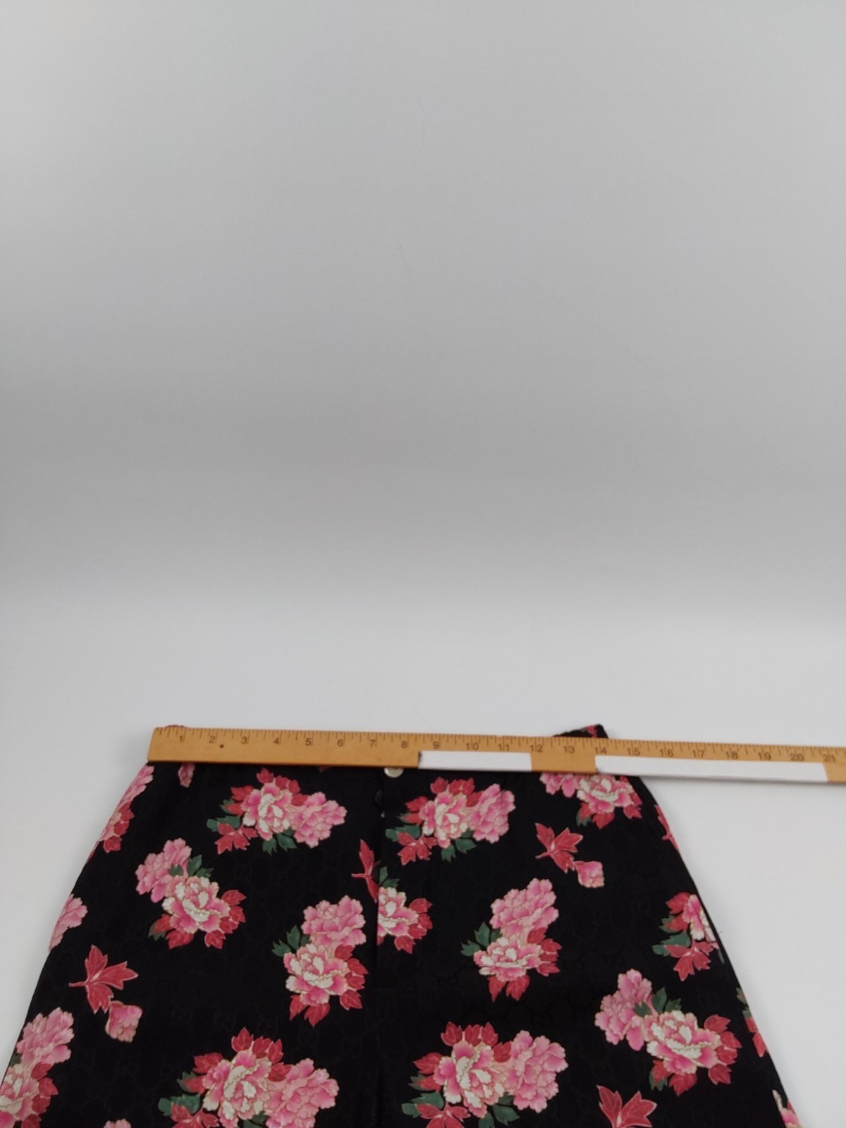 Gucci Peony Print Silk Men's Shorts Size 44 image 7