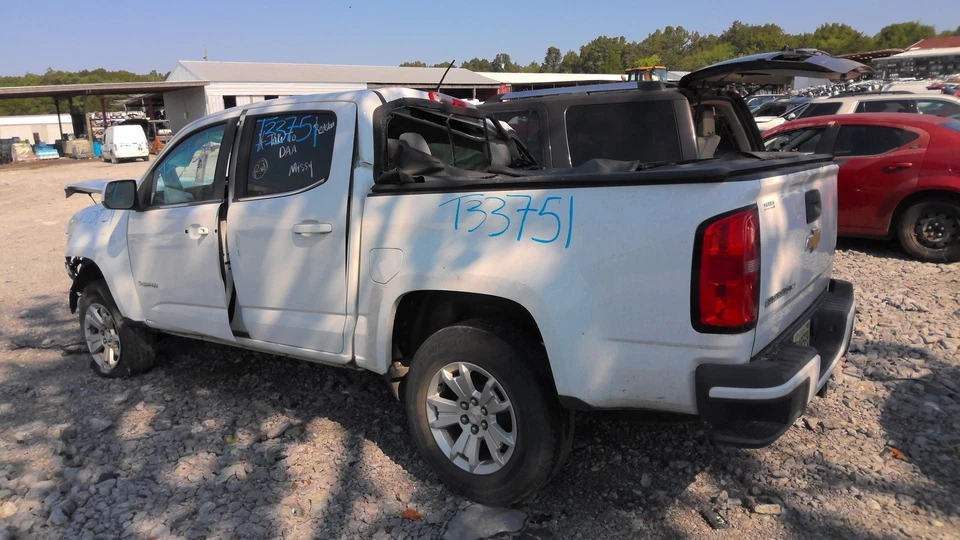 Montaje de rodilla CHEVY COLORADO izquierda 16 17 18 19 20 21 22 Foto 2 de 4