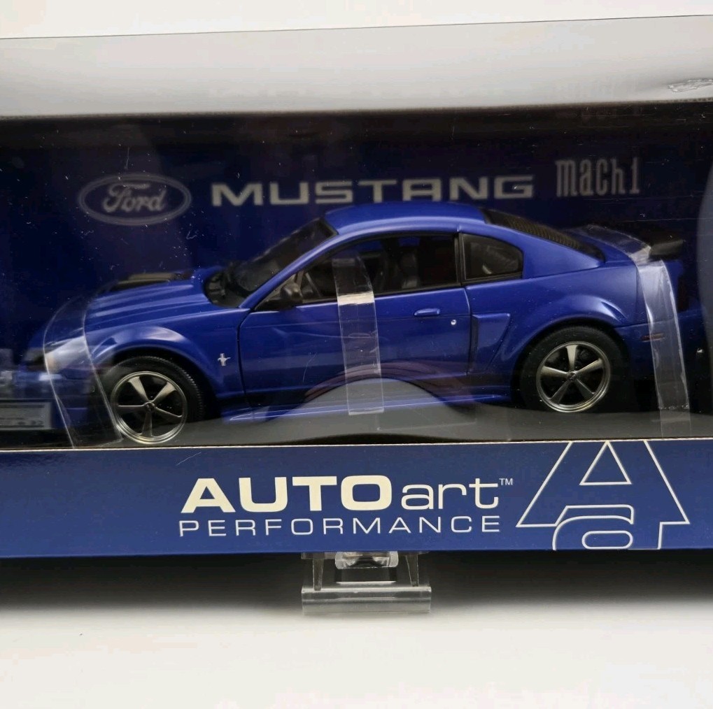 オートアート 1/18 FORD MUSTANG MACH1 '03 Blue AutoArt 2003 Ford Mustang Mach I Azure Blue #73001 1/18 Scale