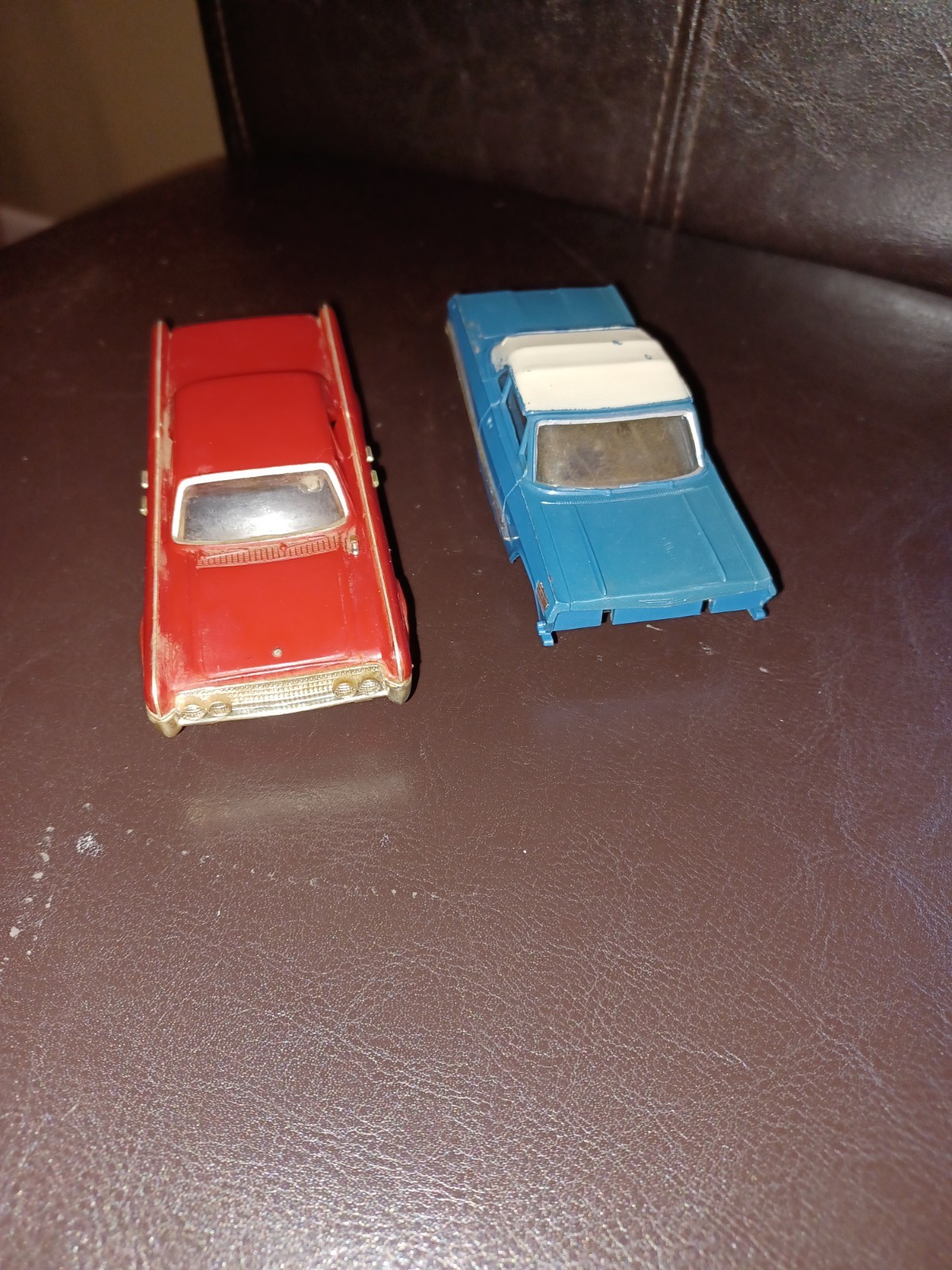Picture 1 of 4