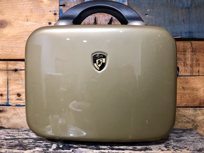 heys luggage malaysia