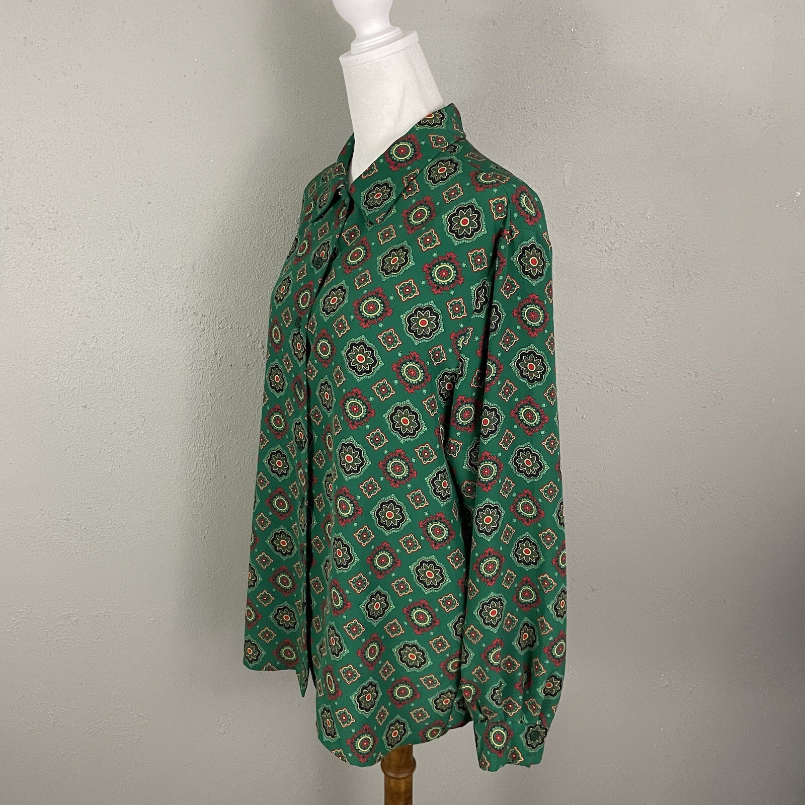 Pendleton Vintage Blouse Size 12 Button Front Gre… - image 4